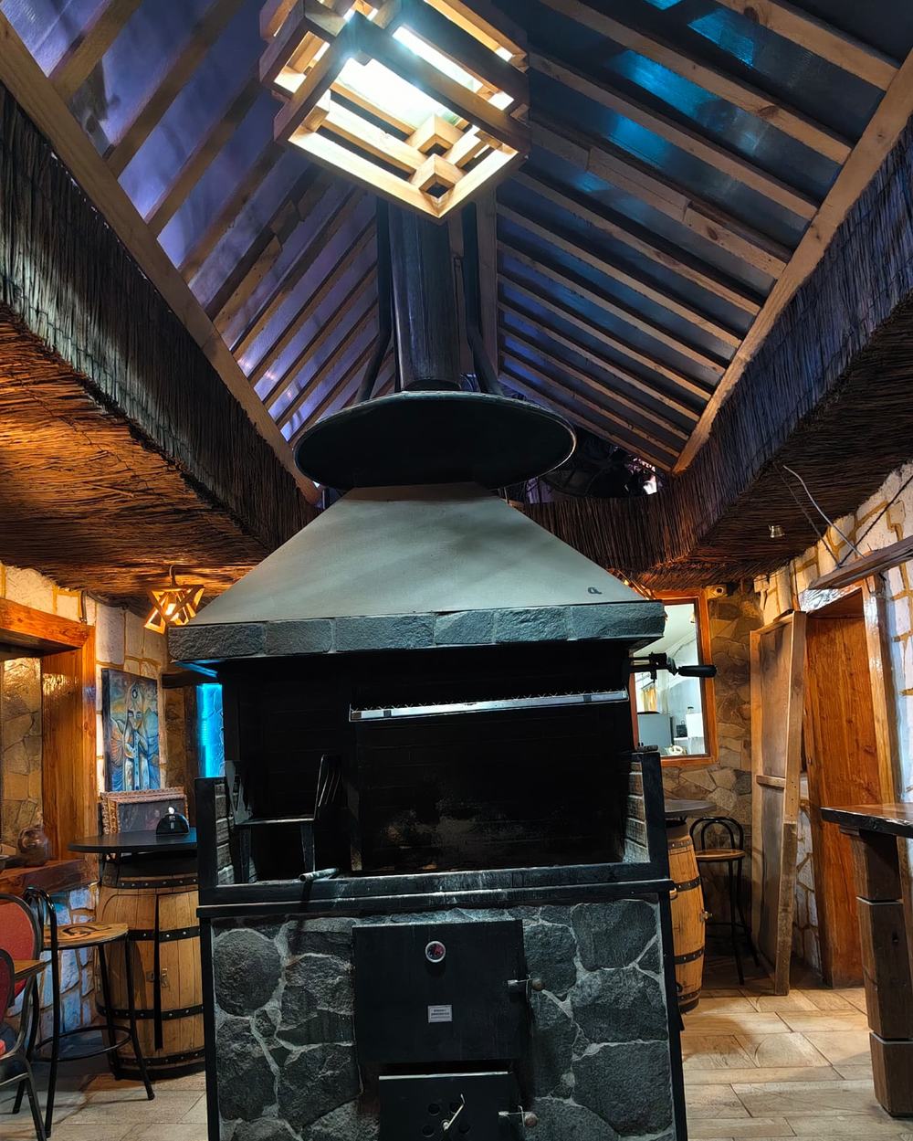 Horno de piedra y parrilla